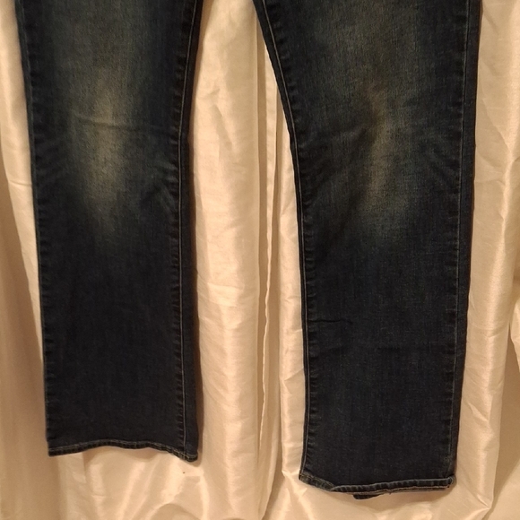 Lucky Brand Denim Straight Jeans 10/30 💙💙💙💙 - Picture 4 of 11